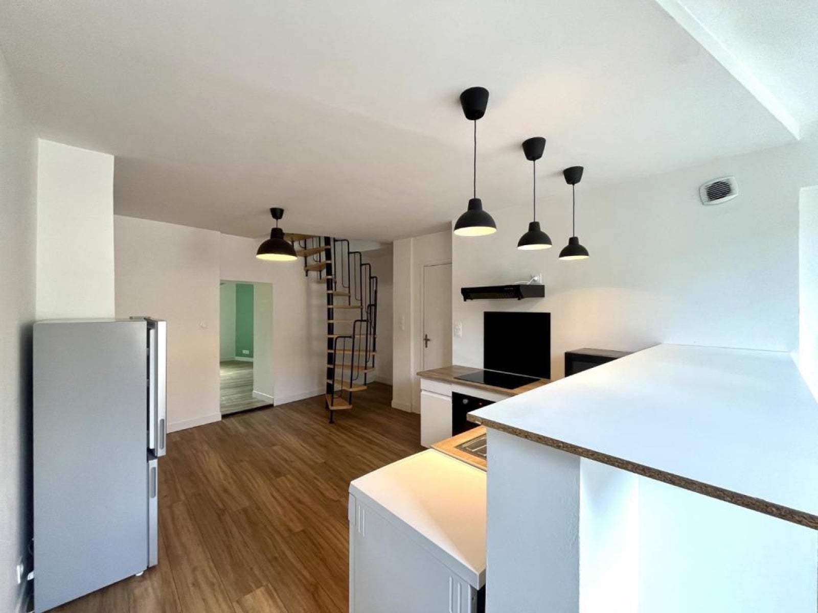 Appartement Chemin du Mas à Leigneux
