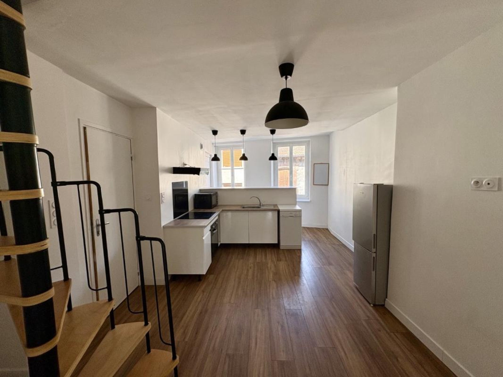 Appartement Chemin du Mas à Leigneux