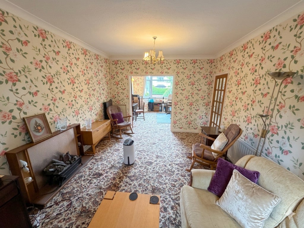 Room Ashlands Road in Stoke-on-Trent