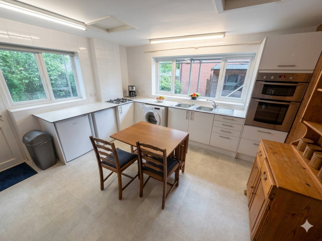 Room Ashlands Road in Stoke-on-Trent