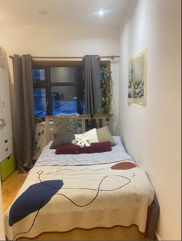 Room Venables Street in City of Westminster