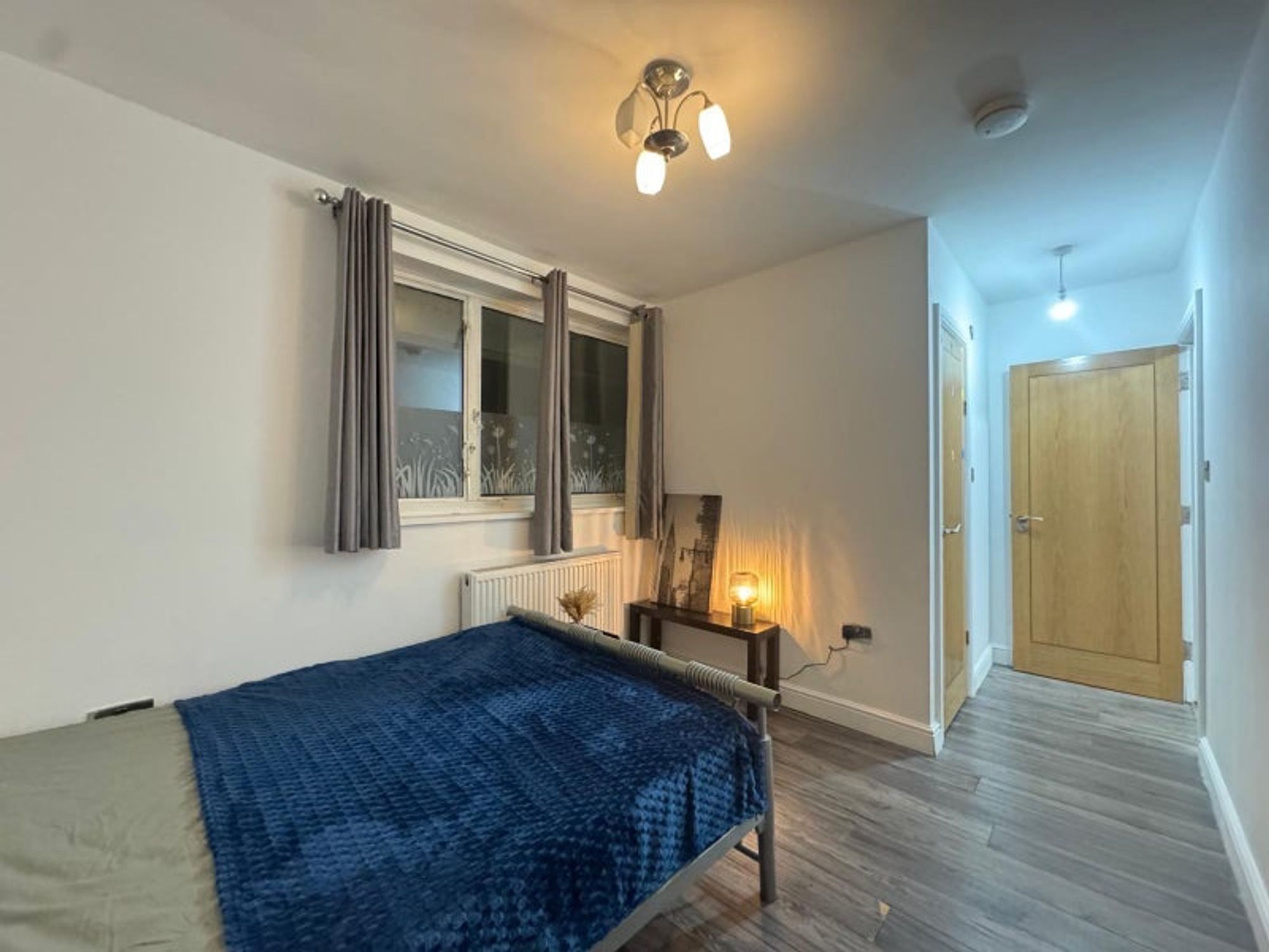 Room Solebay Street in Greater London
