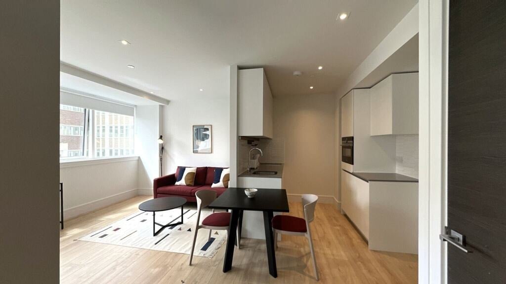 Flat Humphry Repton Lane in Greater London