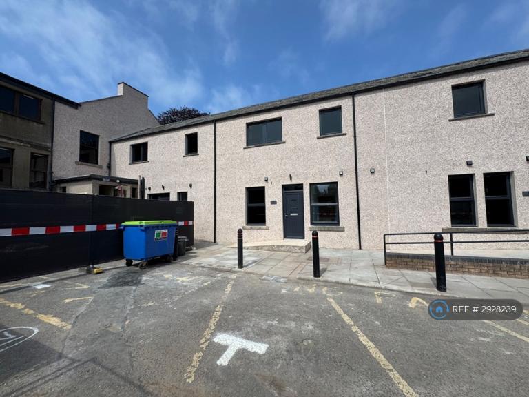 House Academy Lane in Arbroath