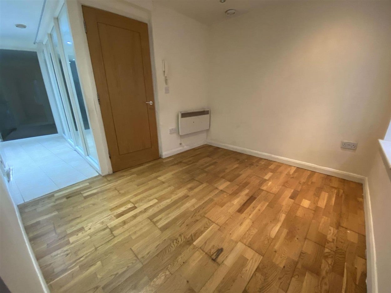 Flat Frogmore Street in Bristol