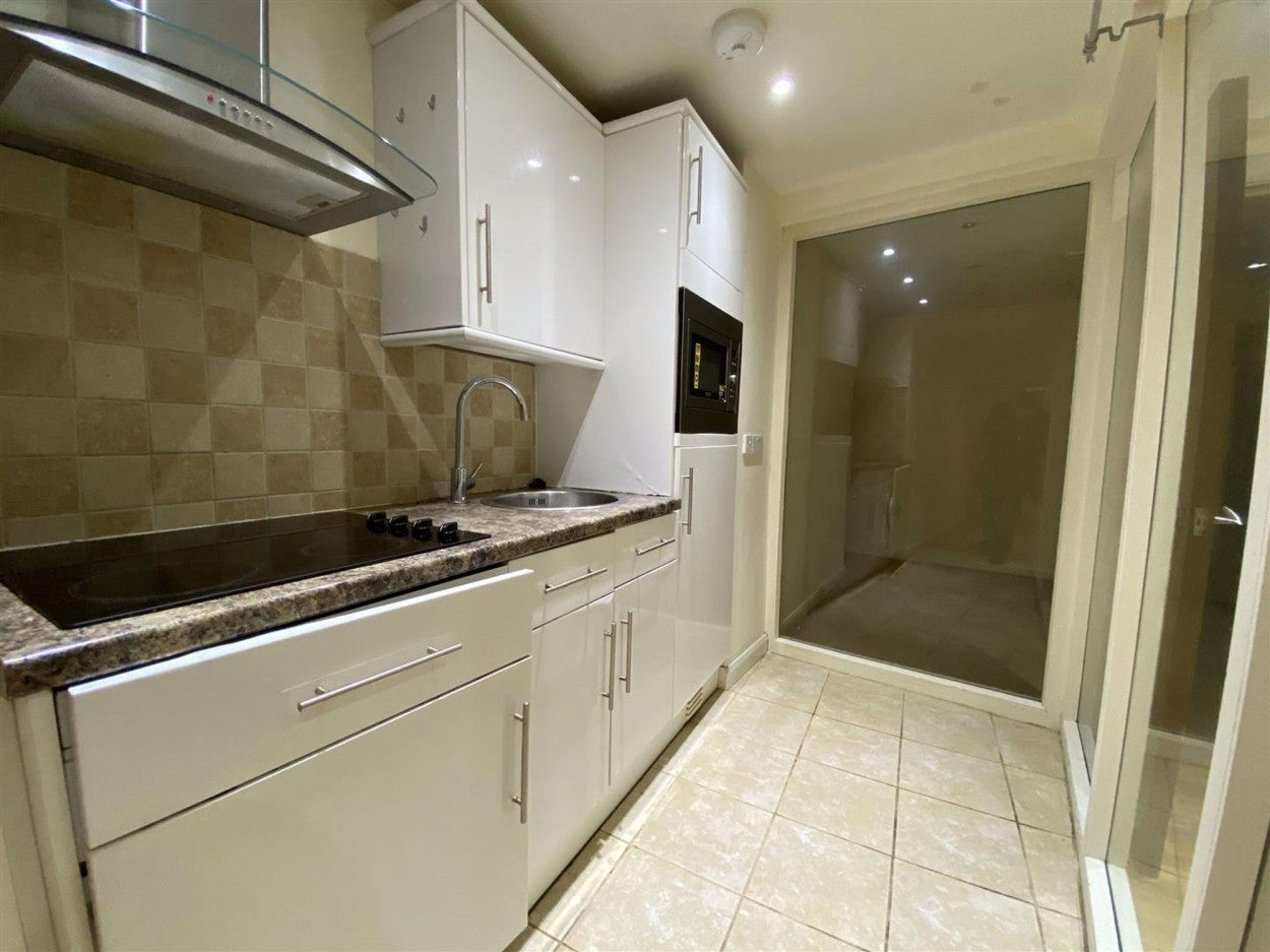 Flat Frogmore Street in Bristol