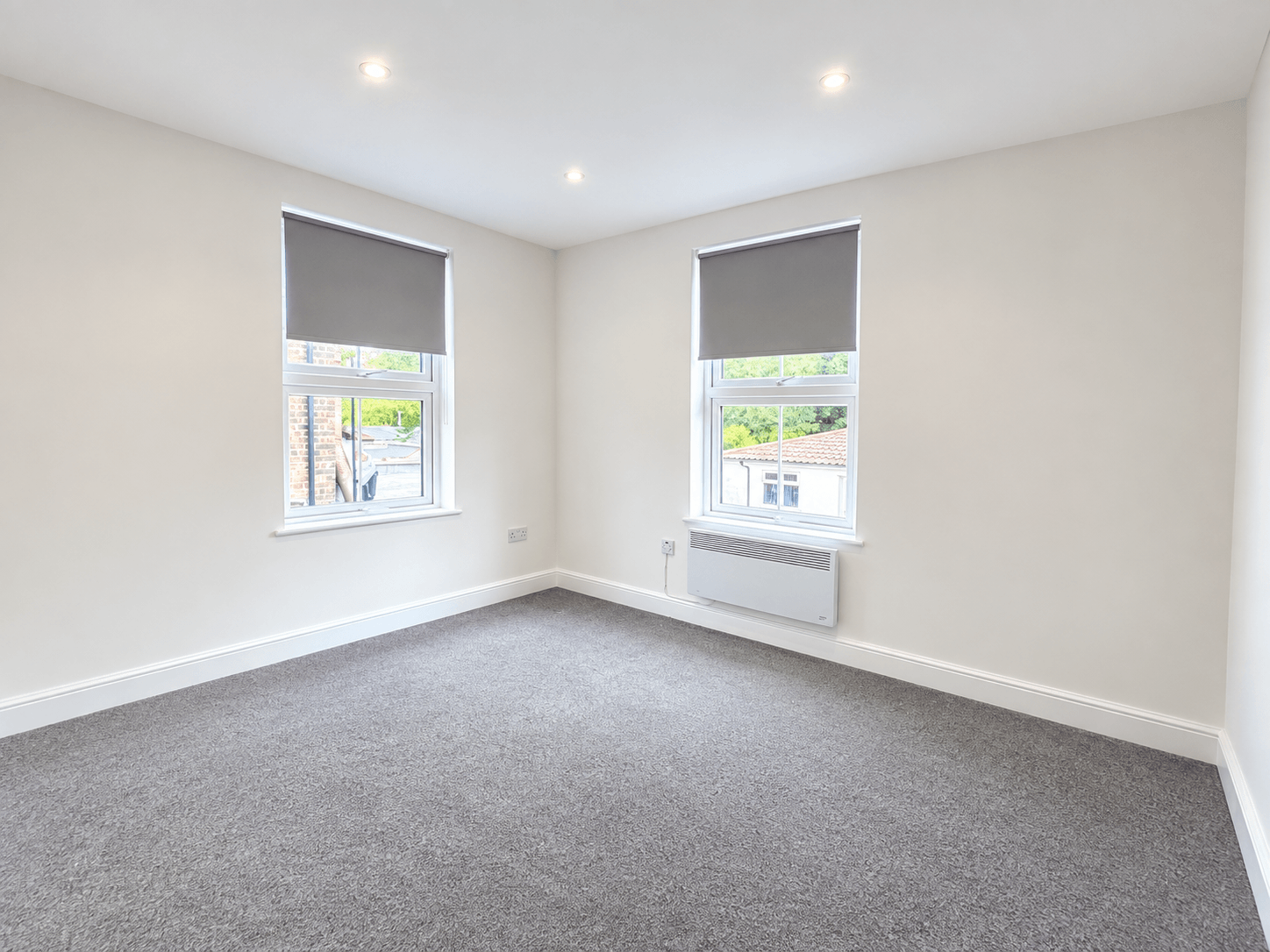 Flat London Road in Greater London