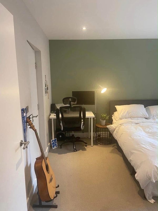 Room Dalston Lane in Greater London