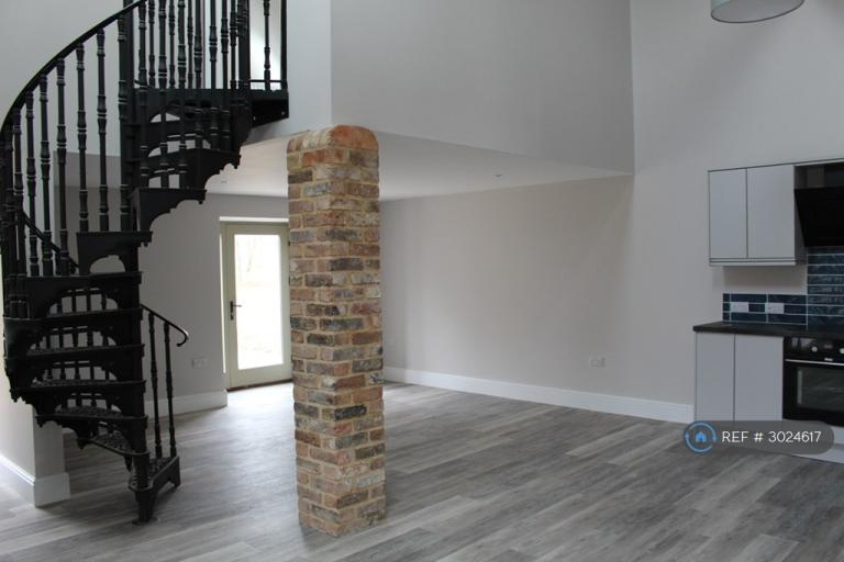 House Long Lane in North Kesteven