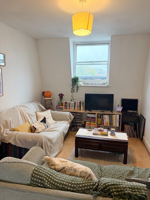 Room Caledonian Road in Greater London