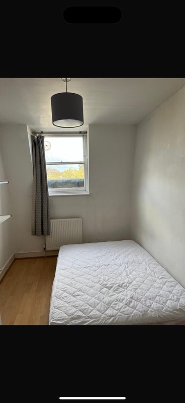 Room Caledonian Road in Greater London