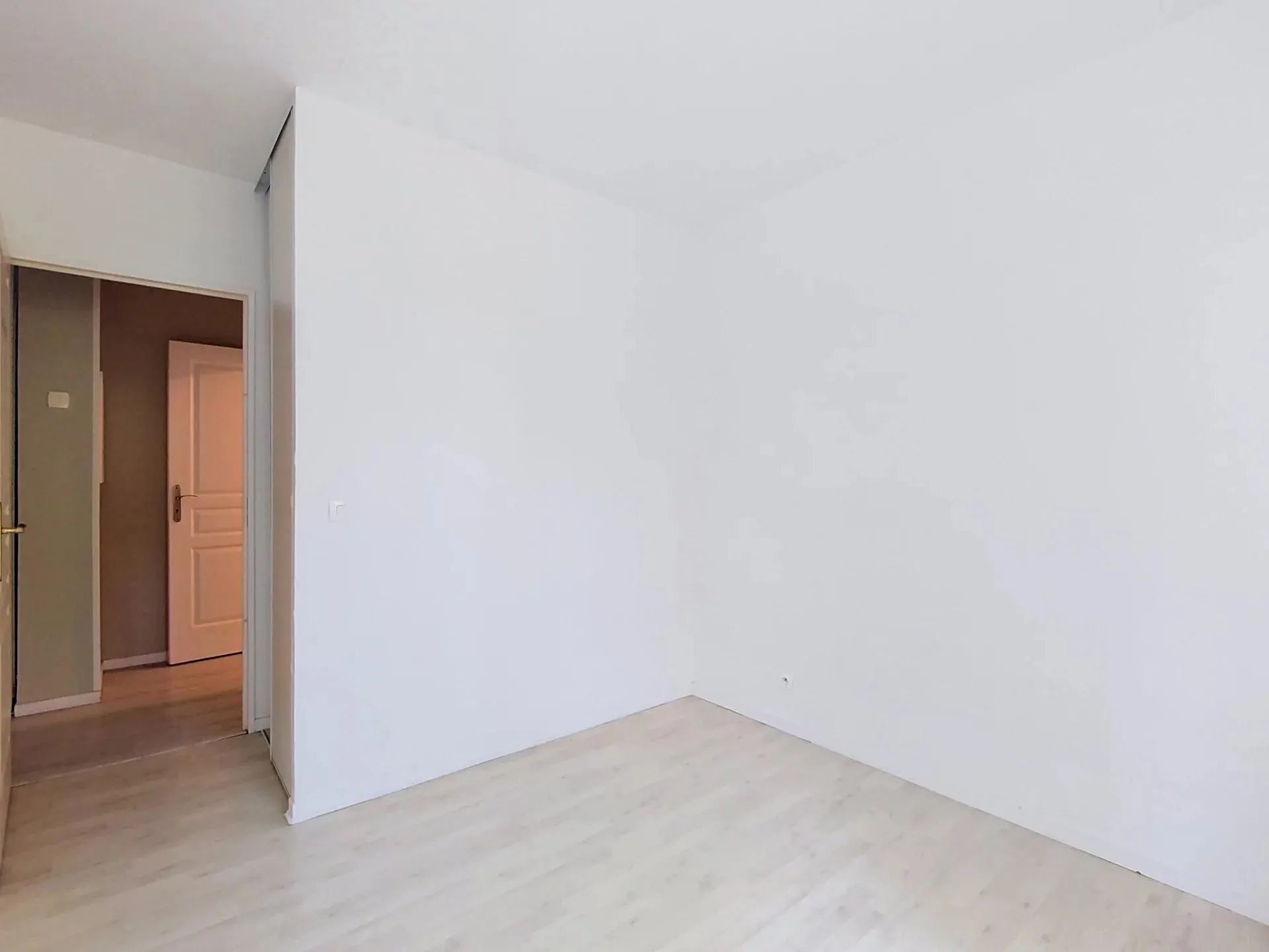 Flat Rue de Combs-la-Ville in Combs-la-Ville