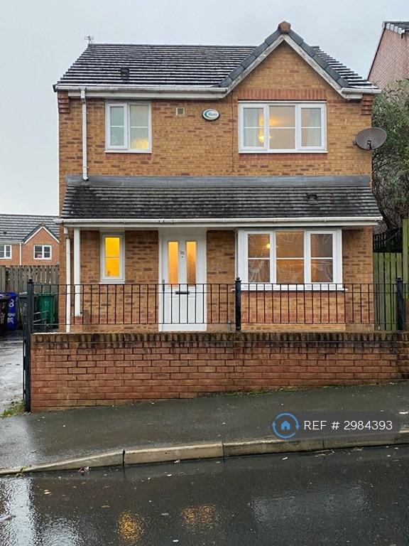House Olanyian Drive in Manchester