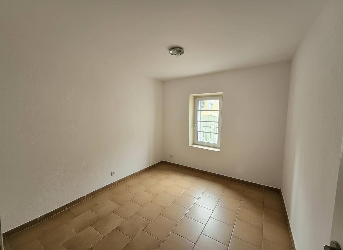 Flat Rue Grande in Lambesc