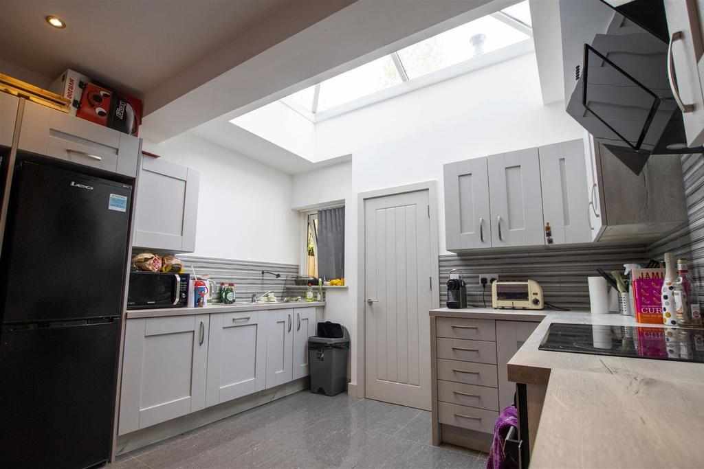 Flat Heeley Road in Birmingham