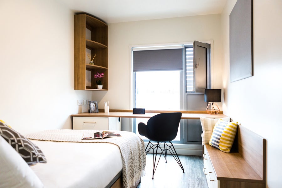 Room Great Suffolk Street in Greater London