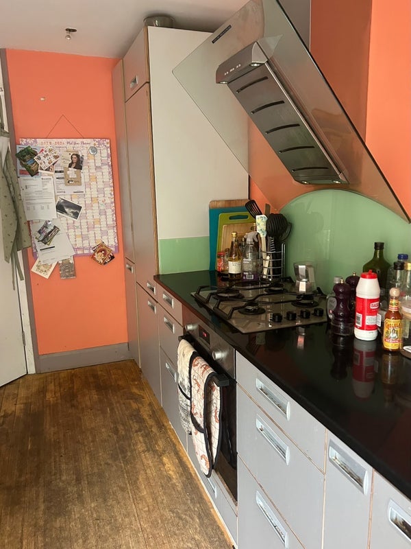 Room Birnam Road in Greater London