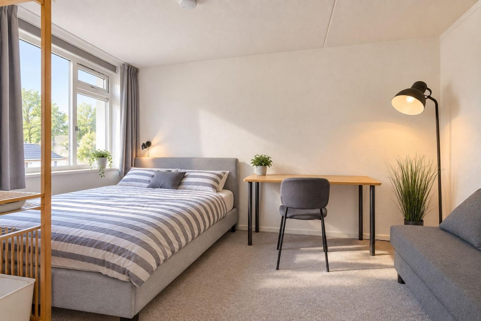 Tussenwoning te koop: Aquamarijnstraat 14, Groningen