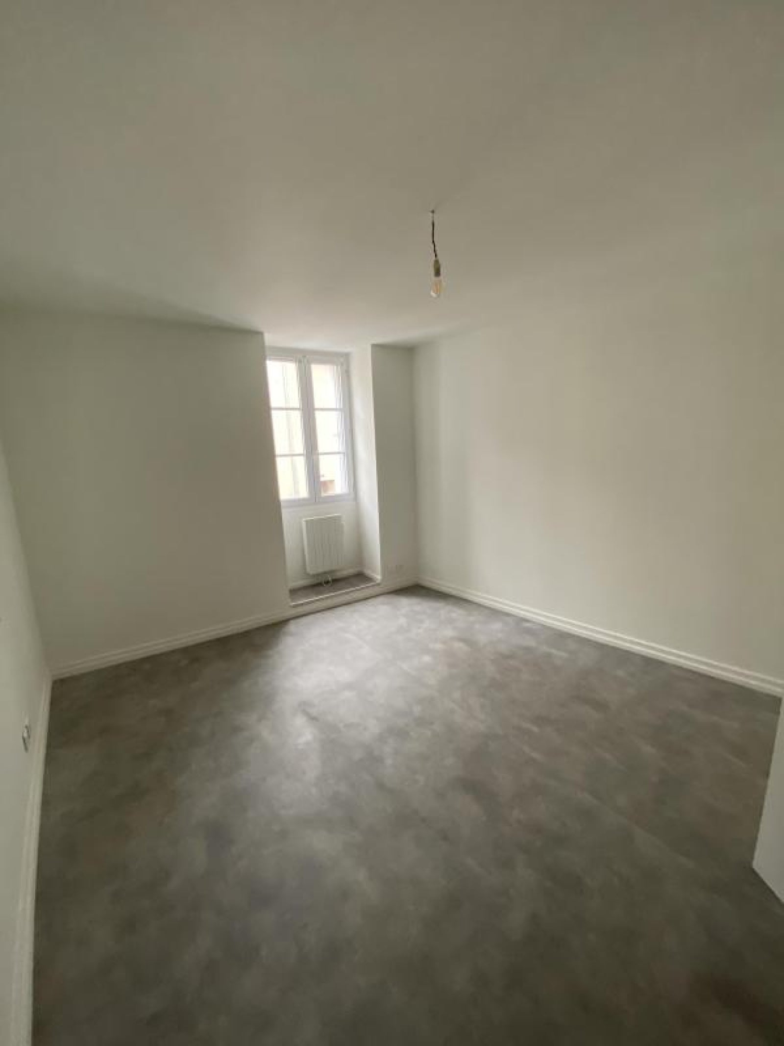 Flat Place de l'Église in Mauves-sur-Loire