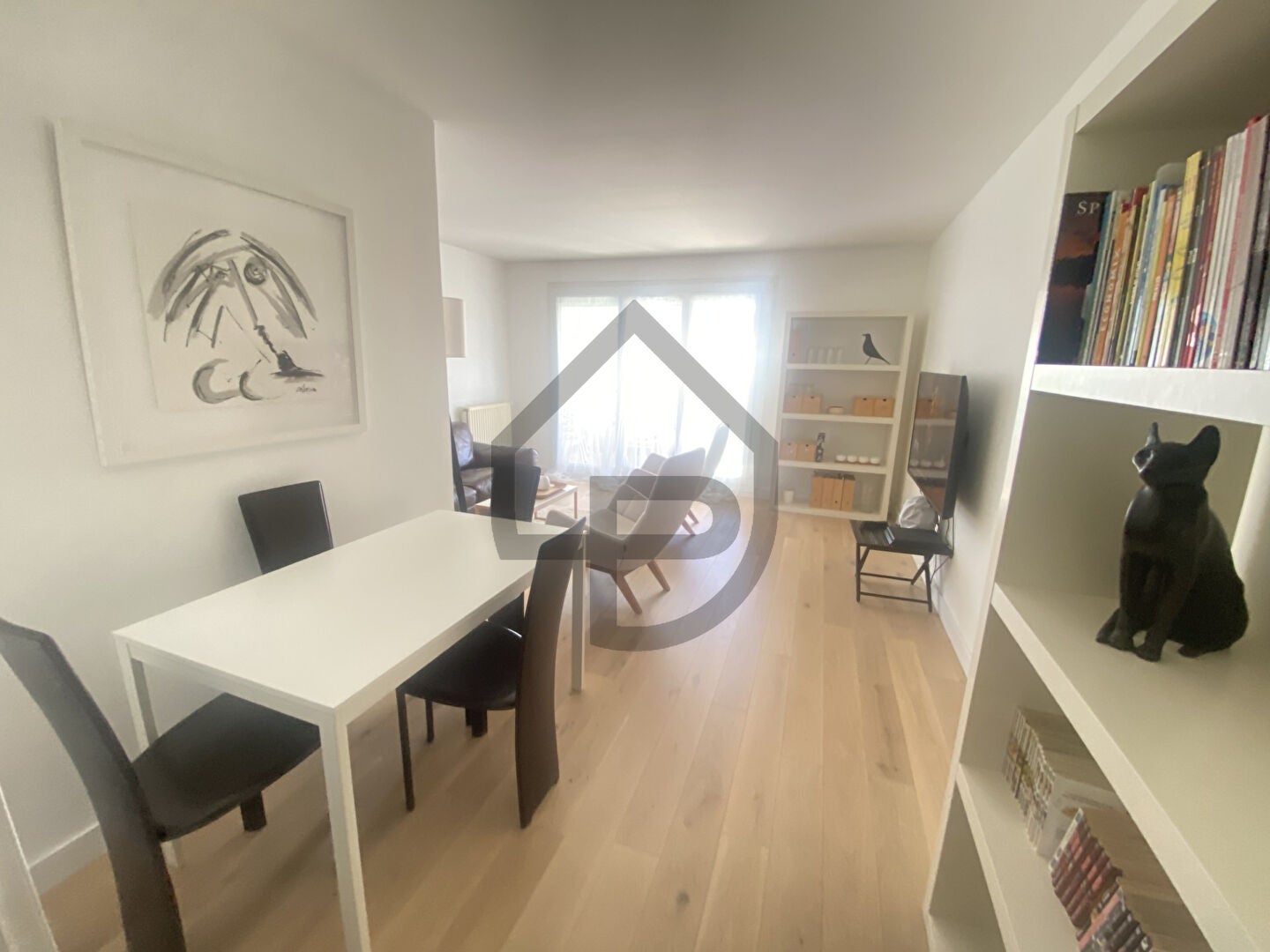 Flat Rue Guy de Maupassant in Rueil-Malmaison