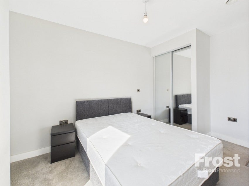 Flat Duke Court in Greater London