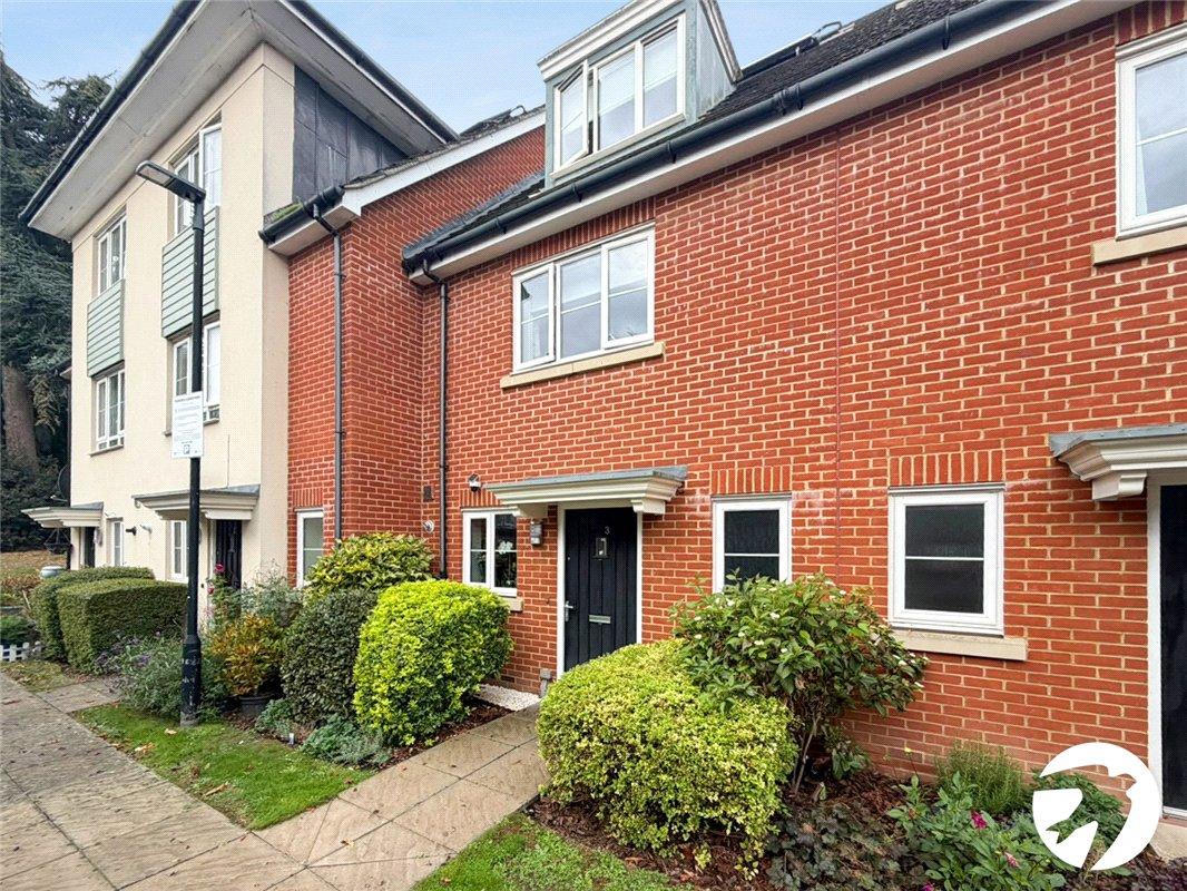 House Blossom Drive in Greater London