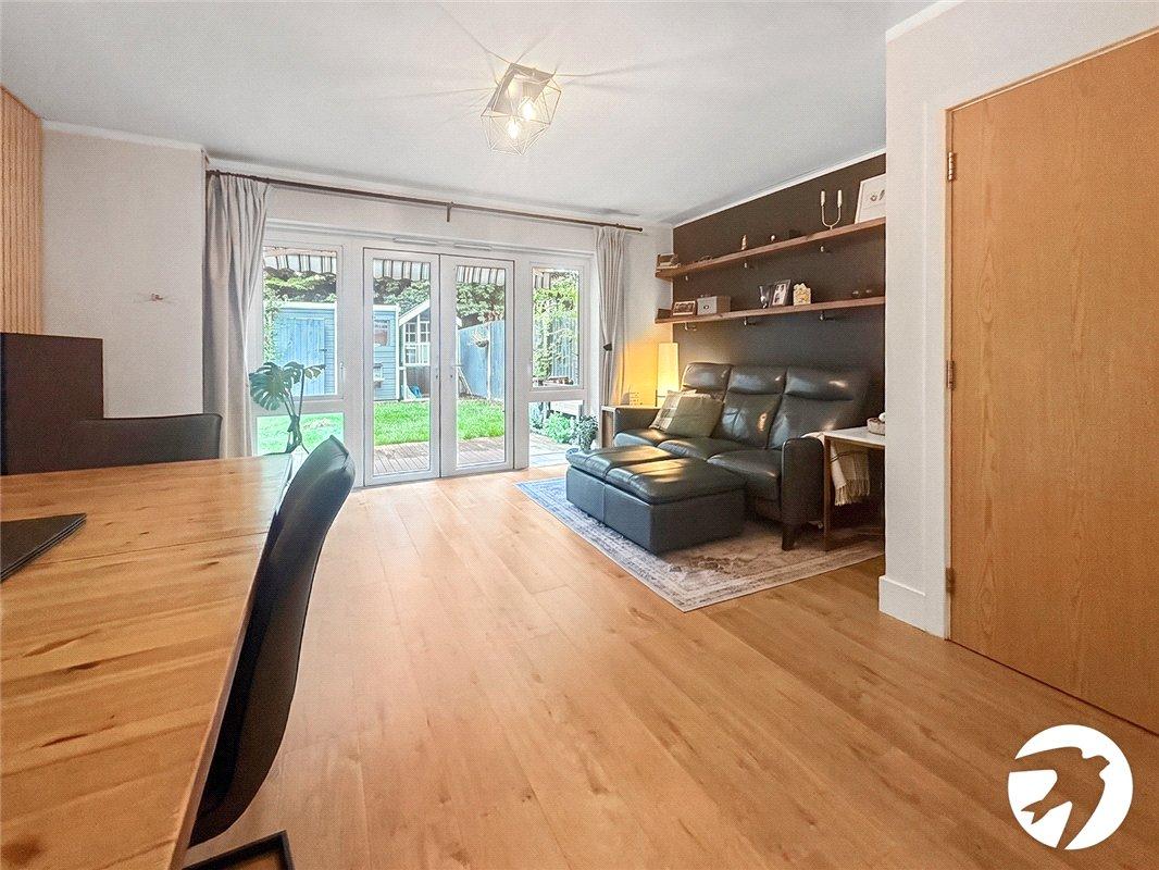 House Blossom Drive in Greater London