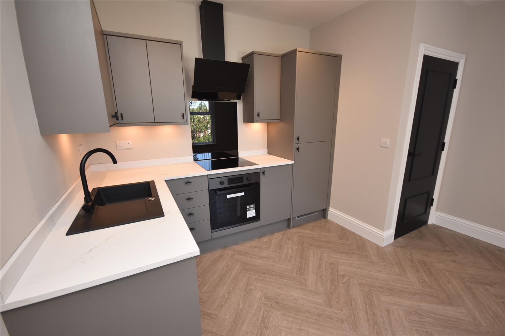 Flat James Street in Oxton Village