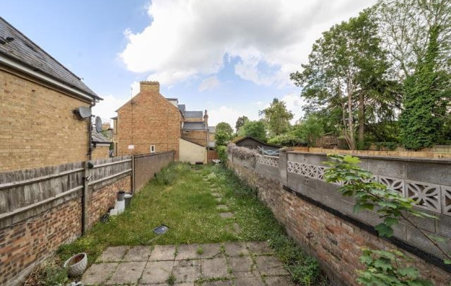 Flat Iffley Road in Oxford