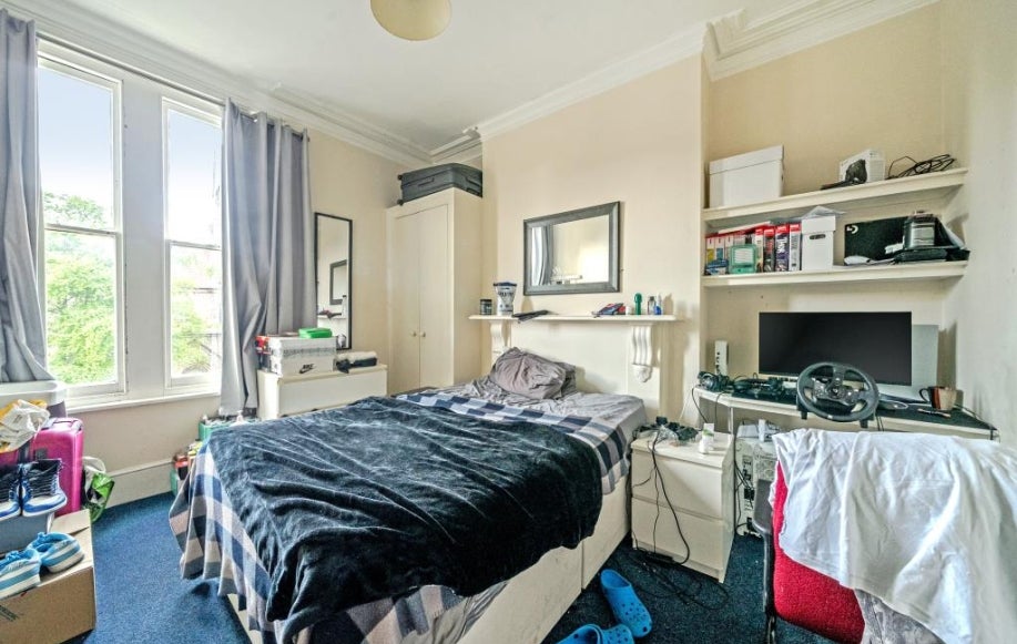 Flat Iffley Road in Oxford