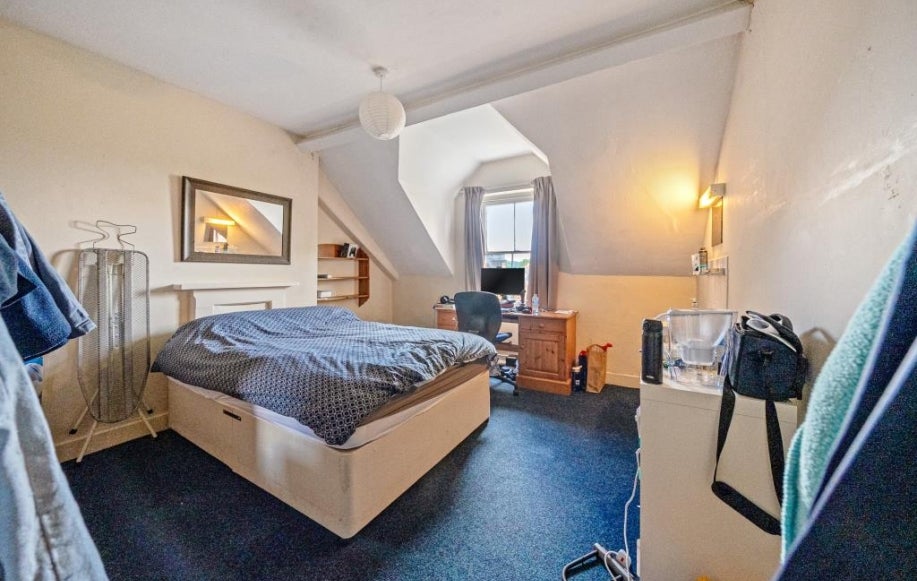 Flat Iffley Road in Oxford