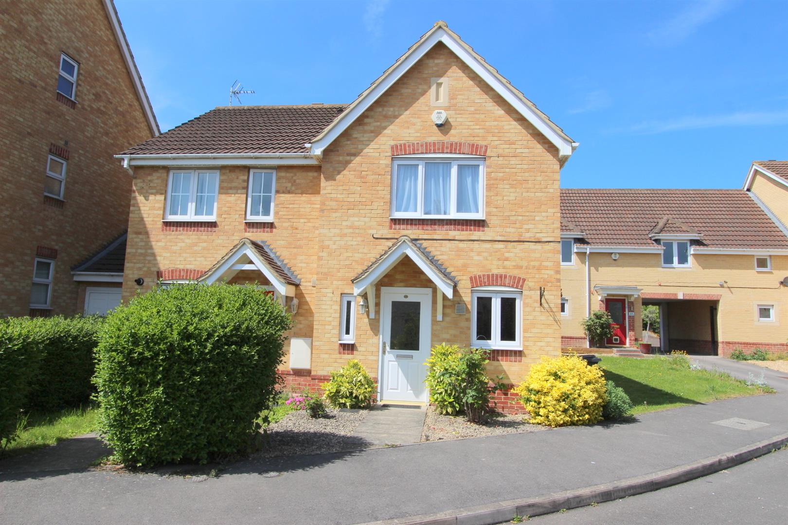 House Lathwell Way in Leighton Buzzard