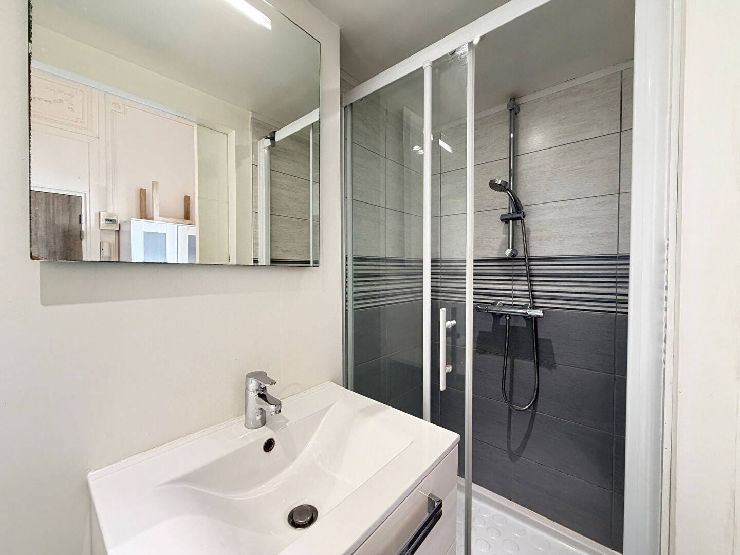 Flat Rue Chabaud in Reims