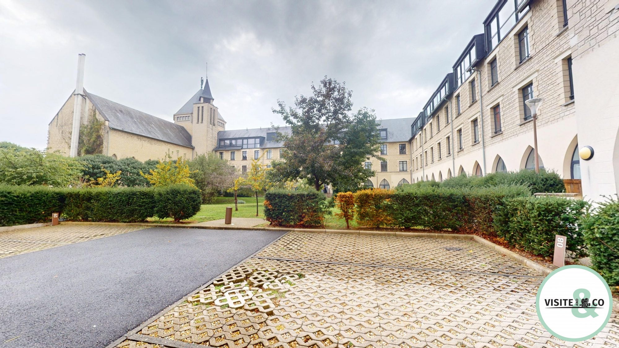 Flat Allée Henry Beaufils in Caen