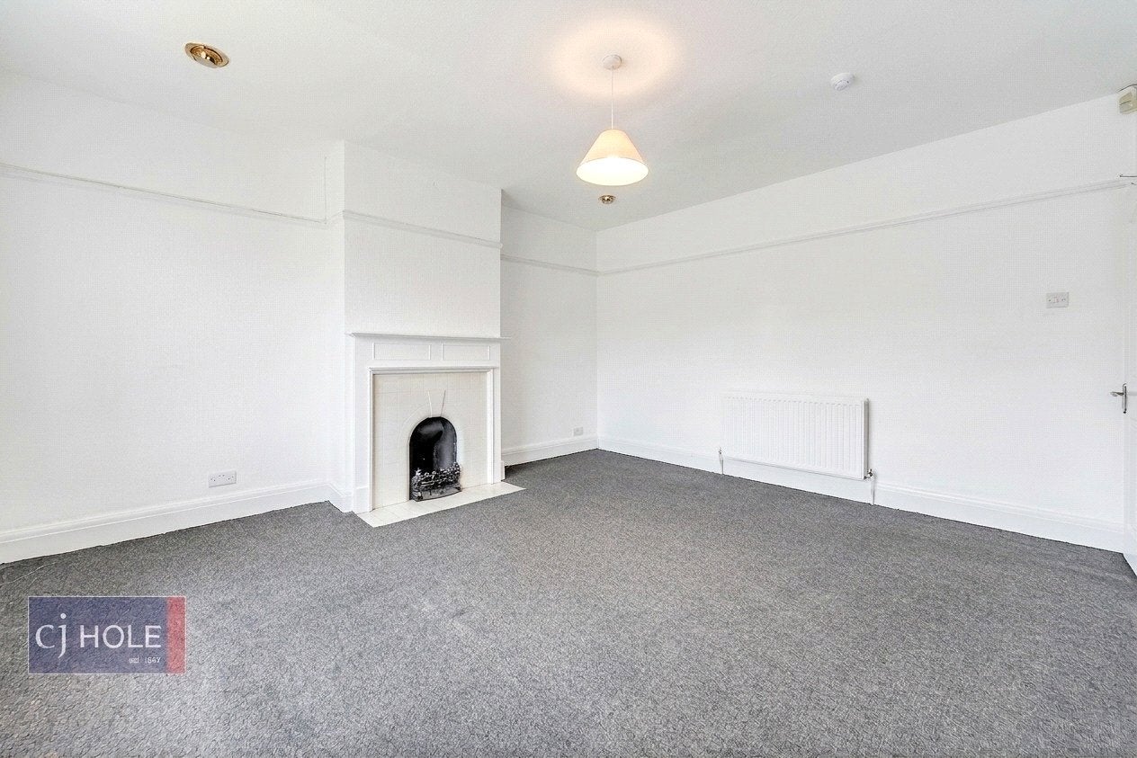 Flat Southmead Road in Bristol
