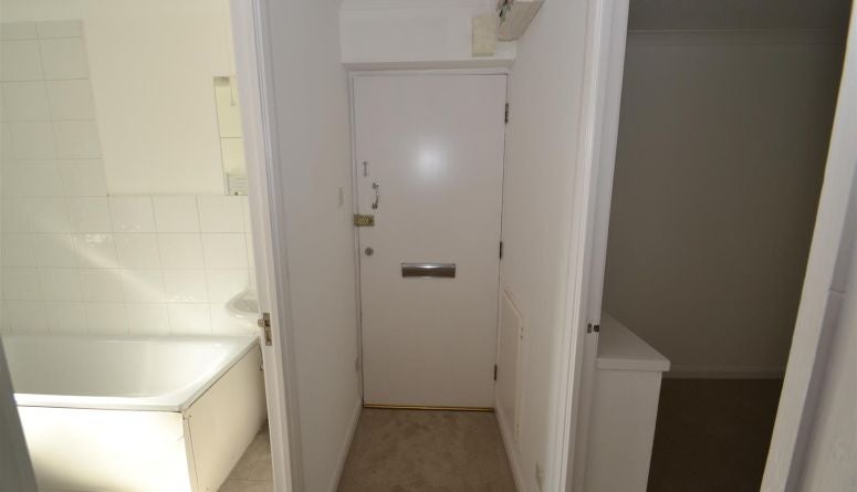 Flat Willow Walk in Exeter