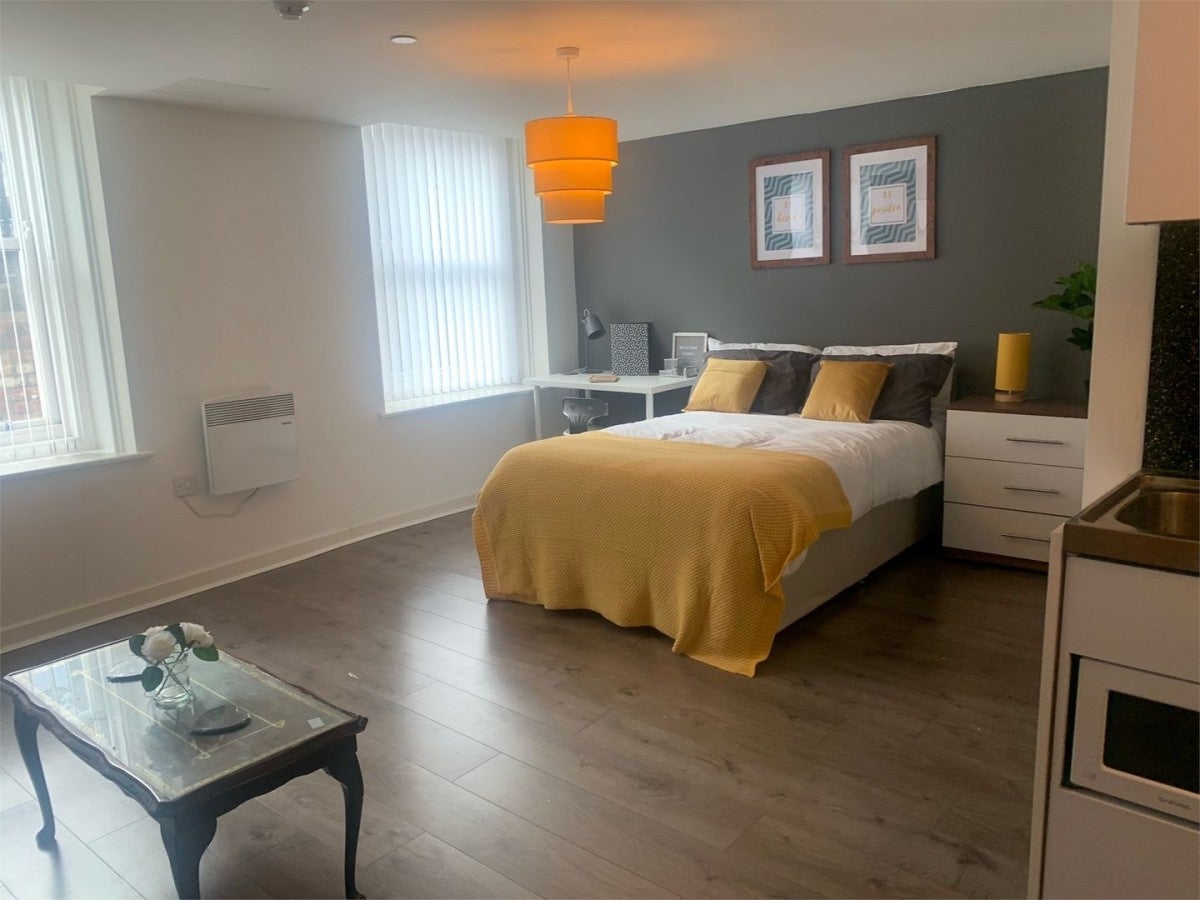 Flat Fawcett Street in Sunderland