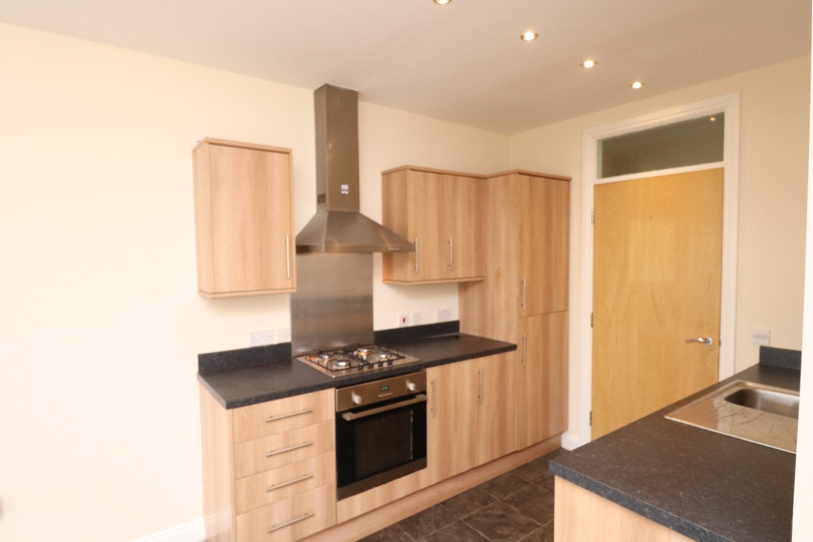 Flat Stanningley Road in Leeds