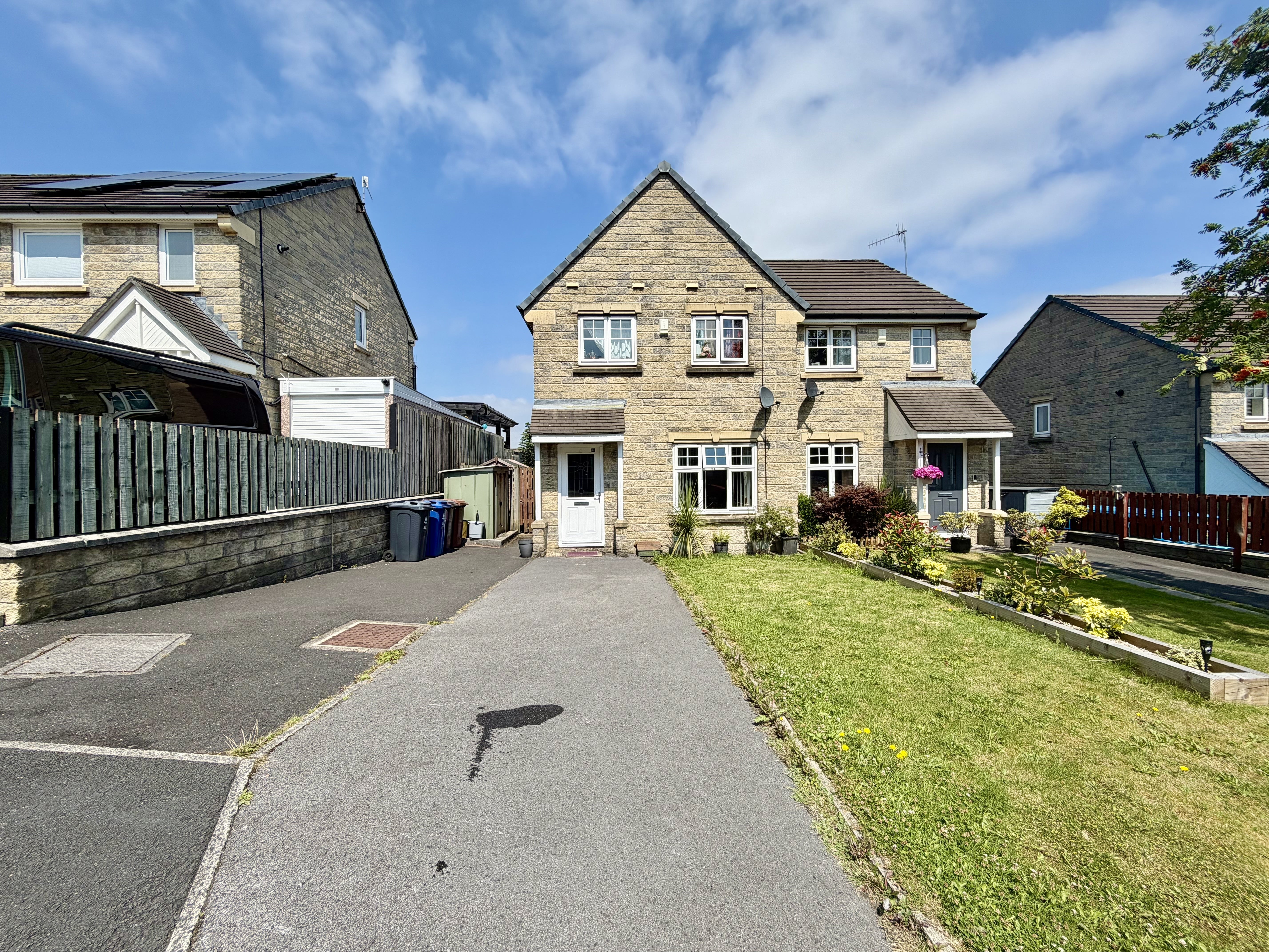 House Oporto Close in Burnley