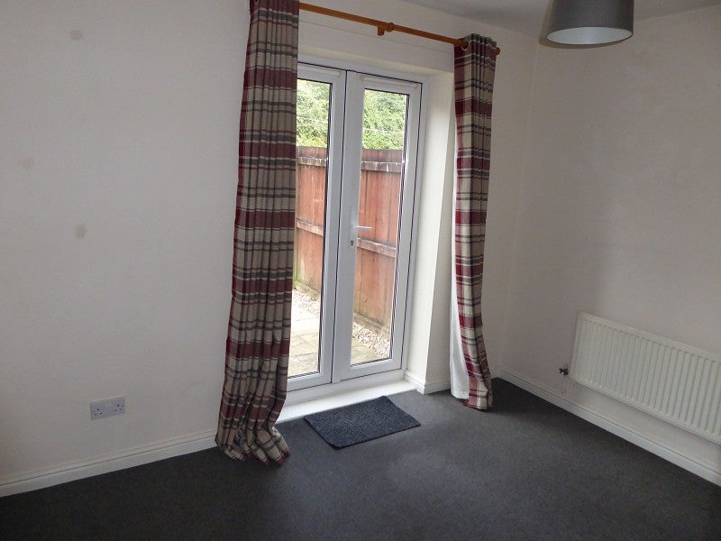 House Gerddi Quarella in Bridgend