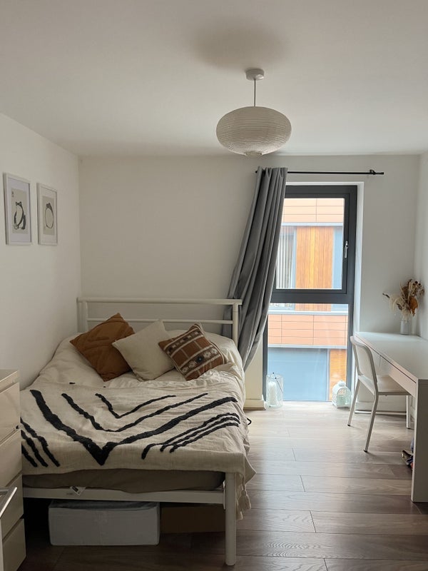 Room Jersey Street in Manchester