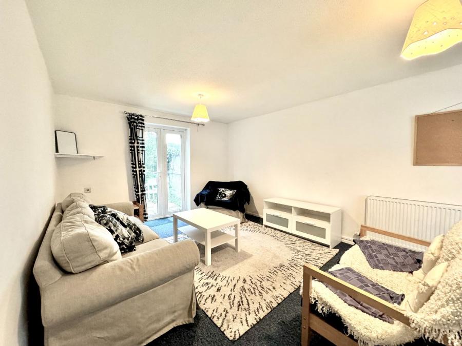 Room Craddock Road in Canterbury