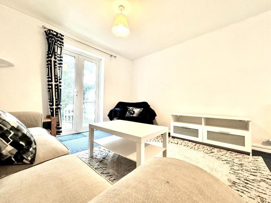 Room Craddock Road in Canterbury