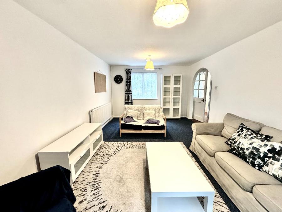Room Craddock Road in Canterbury