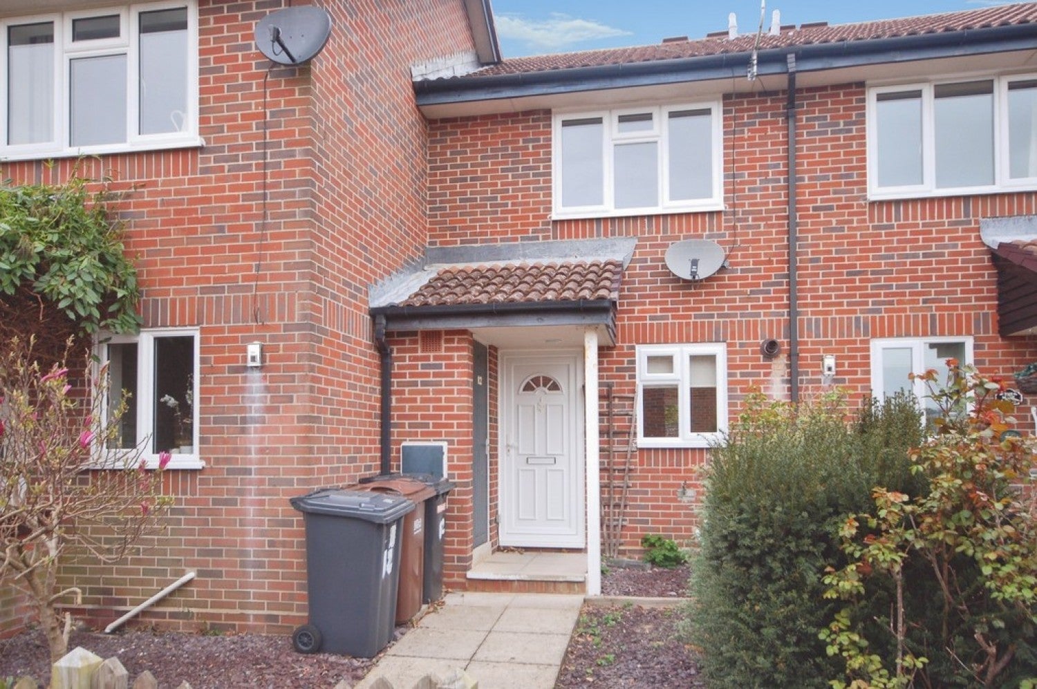 Room Barnett Way in Wealden