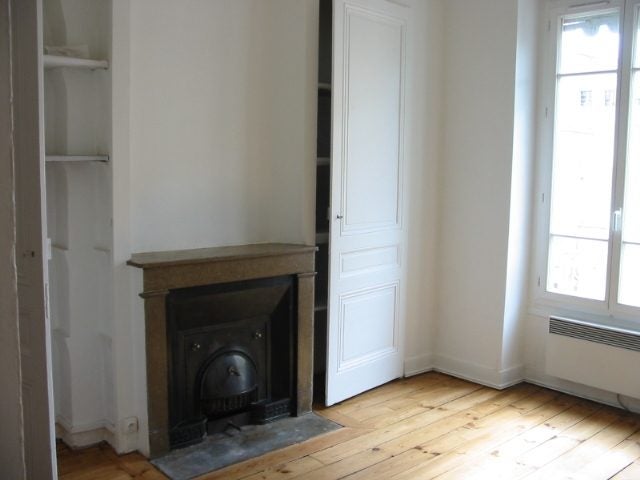 Flat Rue Docteur Fleury Pierre Papillon in Villeurbanne