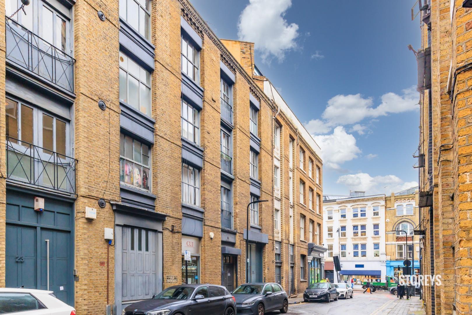 Flat Phipp Street in London