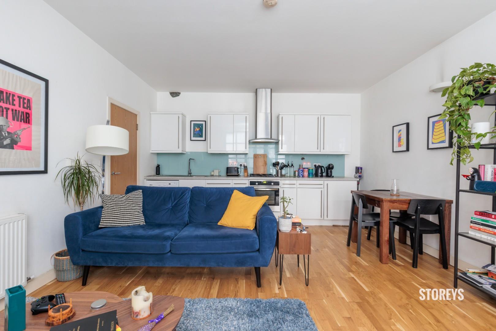 Flat Phipp Street in London