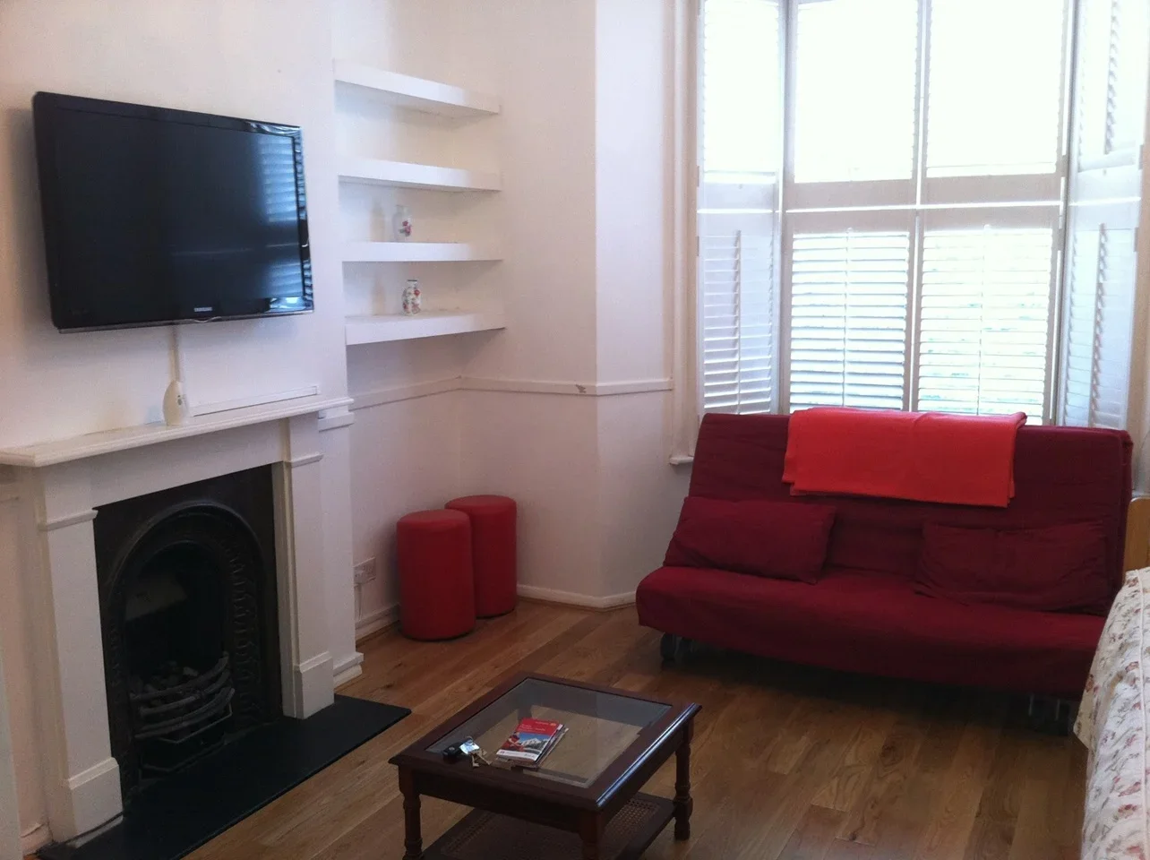 Flat Jackson Road in Greater London
