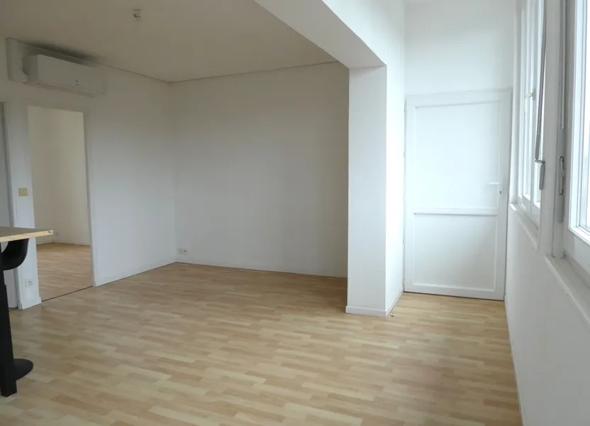 Appartement Rue du Bois Bretoux à Saint-Laurent-d'Andenay